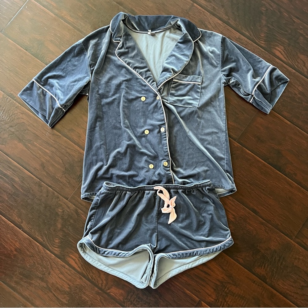 Chelsea Velvet Women’s Pajama Set with Short pants in Blue/Grey & pink